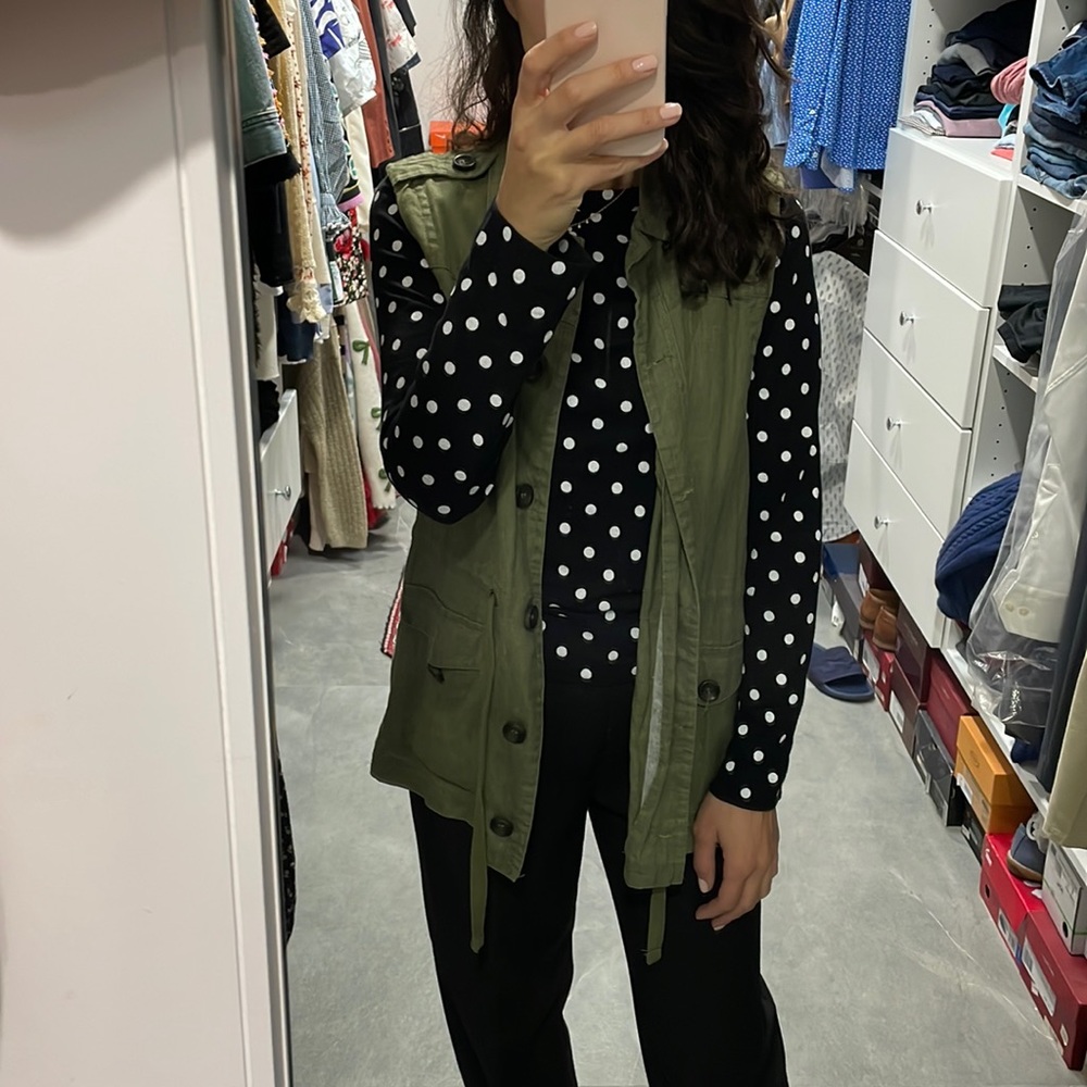 Forever 21 Vest - S